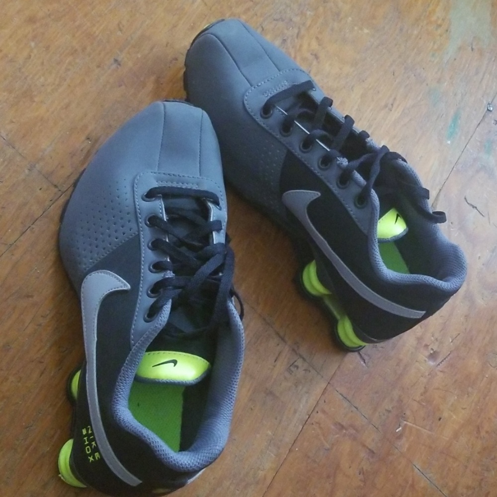 Nike Shox